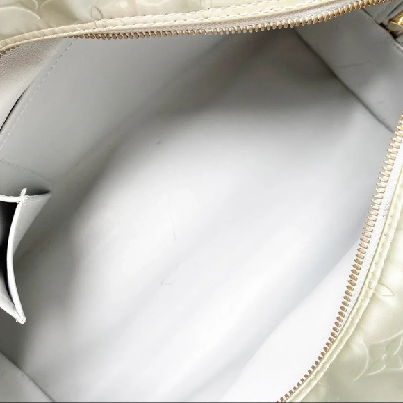 Louis Vuitton Monogram Thompkins Silver Vernis Tote - Picture 6 of 16